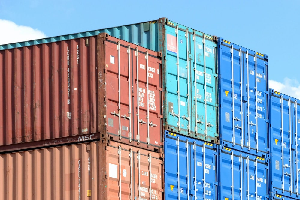 Portlimits your choices when it comes to shipping services in the Philippines